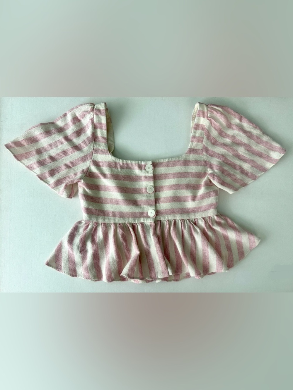 Zara women’s striped square neck flutter sleeve crop peplum blouse.  Size M.